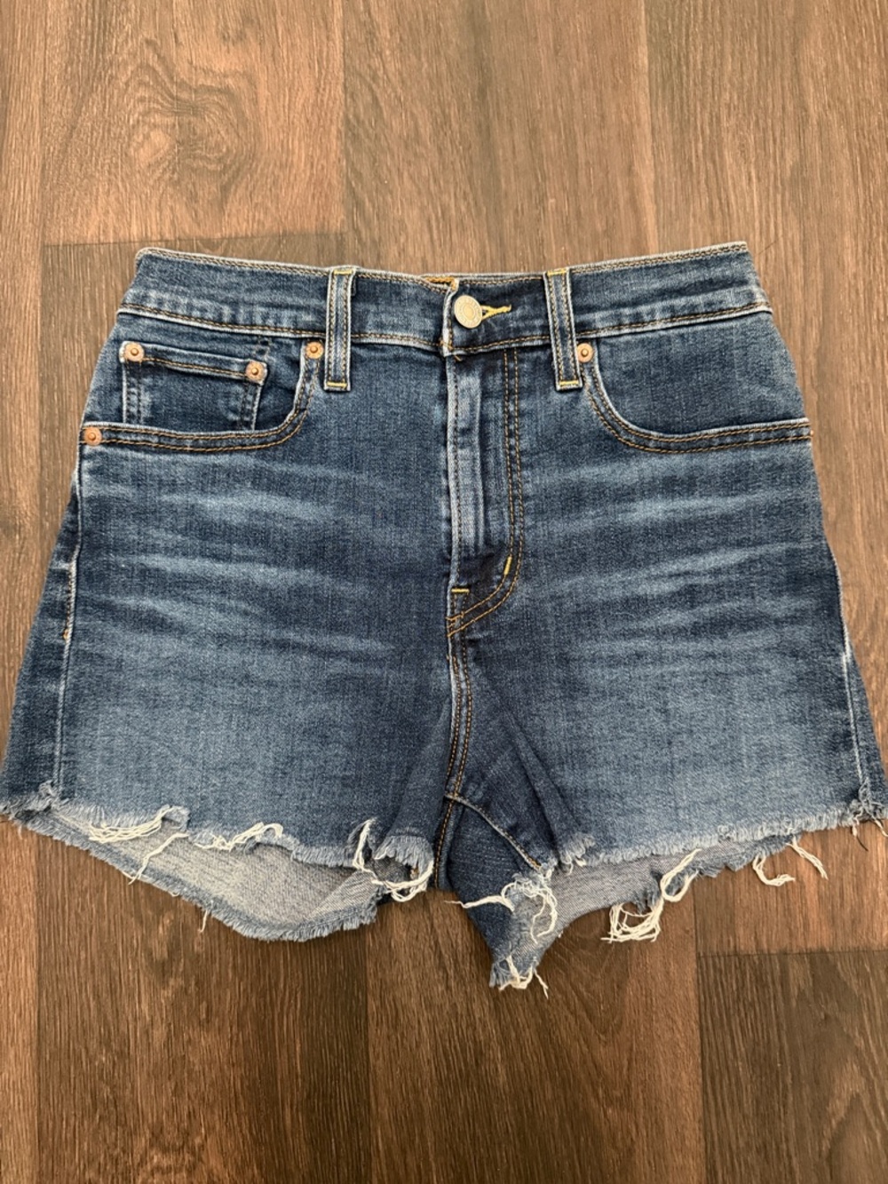 Levi’s size 27 high waisted Blue Denim Frayed Hem Women's Shorts